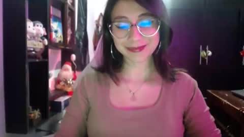 Snapshot of kateeen18 chatting on January 18, 6:06 am Kateeen18 online show from January 18, 6:06 am