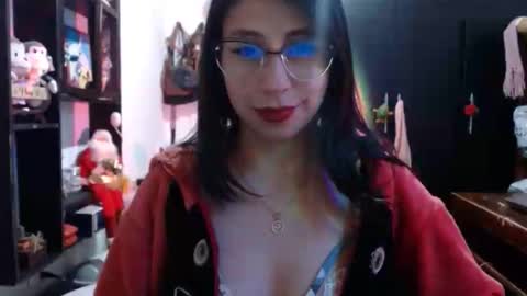 Snapshot of kateeen18 chatting on February 8, 6:06 am Kateeen18 online show from February 8, 6:06 am