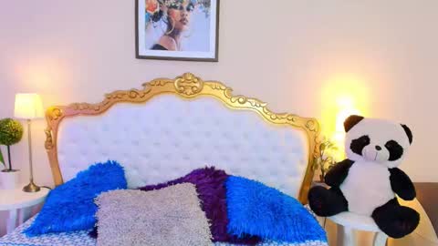 Snapshot of kateemartinez chatting on January 17, 4:54 pm katee Martinez online show from January 17, 4:54 pm