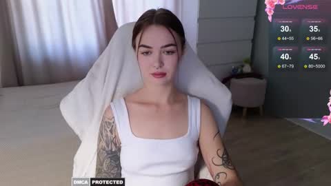 Snapshot of kateleoo chatting on September 18, 6:26 am Im Kate  online show from September 18, 6:26 am