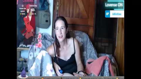 Snapshot of katelinpepperworth chatting on February 9, 10:36 pm katelinpepperworth online show from February 9, 10:36 pm