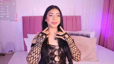   online show from September 30, 9:20 pm