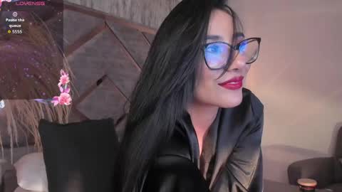 Snapshot of kathe_collins chatting on April 19, 6:10 pm kathe_collins online show from April 19, 6:10 pm