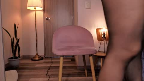 Kathee Saenz online show from June 3, 3:39 pm
