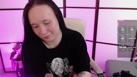 katherine_reinhart online show from November 9, 5:00 pm