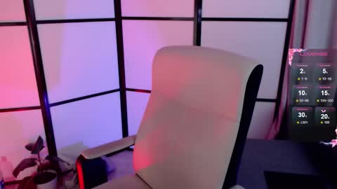 katherine_reinhart online show from November 27, 8:44 pm