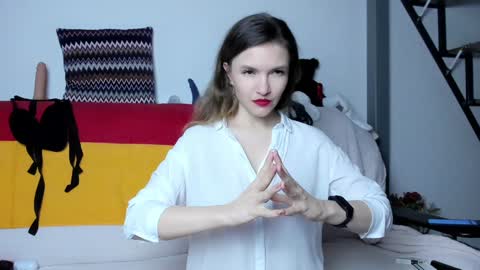 Katherine online show from February 7, 3:30 pm