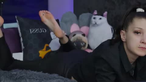 Snapshot of kathleen_frost chatting on December 12, 10:13 am kathleen_frost online show from December 12, 10:13 am