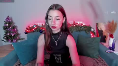 Snapshot of kathleendean chatting on December 6, 11:14 pm Kathleen GTM 3 400-1000 Mon Wed Wed Sat Sun online show from December 6, 11:14 pm