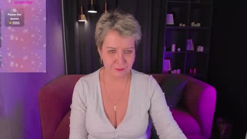 Kathy online show from February 12, 1:48 pm