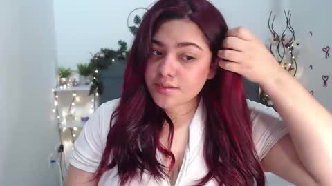 kathygonzalez_ online show from January 3, 2:51 pm