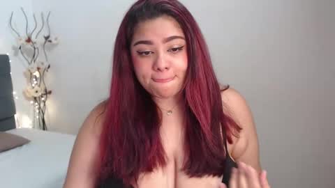 kathygonzalez_ online show from February 26, 2:14 pm