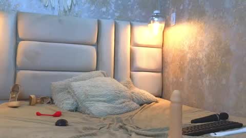 Kahty online show from February 6, 2:48 pm