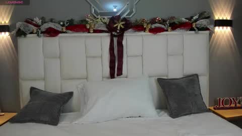 Kathy online show from December 16, 7:19 pm