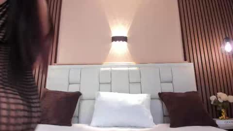 Kathy online show from March 18, 7:39 pm