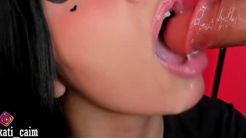 Snapshot of kati_01 chatting on December 27, 8:24 am     online show from December 27, 8:24 am