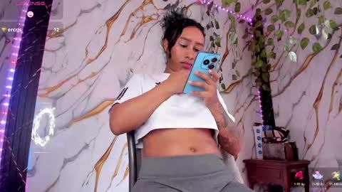Snapshot of katia606424 chatting on May 31, 6:20 pm Katia online show from May 31, 6:20 pm