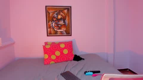 Khaterine online show from February 24, 6:36 pm