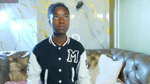 Snapshot of katia_green chatting on February 8, 11:24 am Katia online show from February 8, 11:24 am