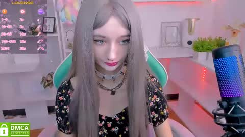 Katia  online show from February 11, 6:40 am