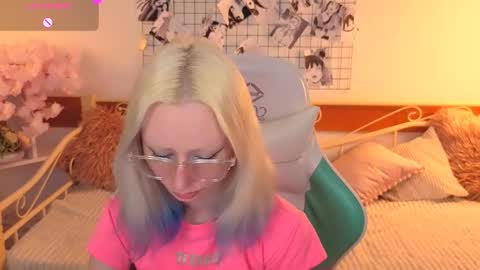 Katia  online show from February 24, 6:22 am