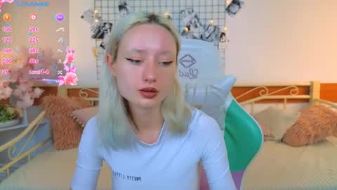 Katia  online show from March 27, 6:52 am