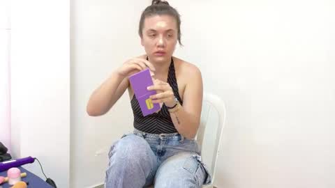 . . KATIA . . online show from May 19, 7:09 pm