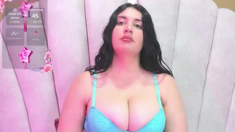 Snapshot of katiajones_vc chatting on September 8, 8:52 pm katiajones_vc online show from September 8, 8:52 pm