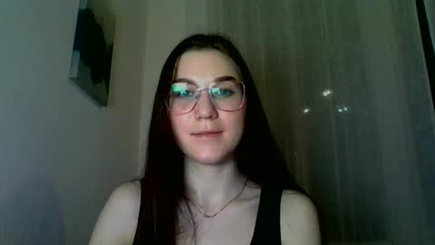 katie_foxi online show from February 26, 6:11 pm
