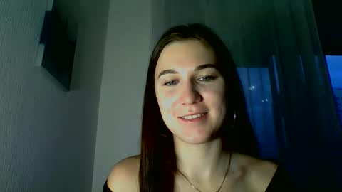 katie_foxi online show from September 13, 4:29 pm