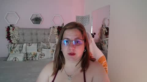 katerin Joness online show from January 19, 4:04 pm