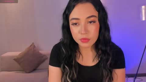 Snapshot of katieangel1 chatting on October 3, 11:07 am katieangel1 online show from October 3, 11:07 am