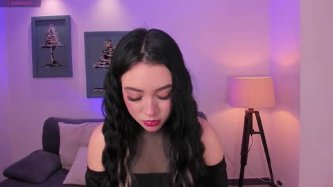 Snapshot of katieangel1 chatting on October 19, 11:22 am katieangel1 online show from October 19, 11:22 am