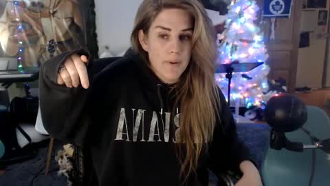 Katie online show from January 22, 7:35 am