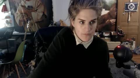 Katie online show from September 25, 4:16 am