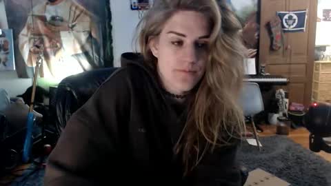 Katie online show from April 15, 3:02 am