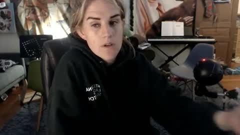 Katie online show from July 29, 4:32 am