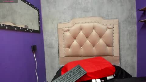 Katie online show from May 23, 9:52 pm