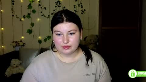 Snapshot of katina_deeplou4 chatting on June 24, 10:47 am Katina online show from June 24, 10:47 am