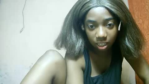 Snapshot of katissia9794 chatting on February 1, 10:25 am katissia9794 online show from February 1, 10:25 am