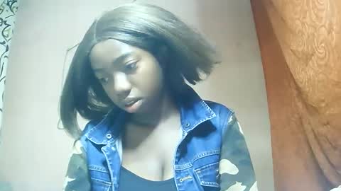 Snapshot of katissia9794 chatting on February 16, 11:34 pm katissia9794 online show from February 16, 11:34 pm