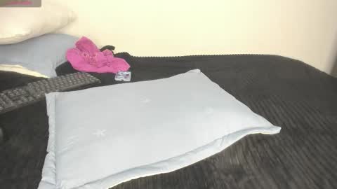 Snapshot of katitahotcam_ass chatting on October 17, 10:56 pm katita online show from October 17, 10:56 pm