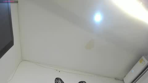 Snapshot of katitahotcam_ass chatting on October 19, 9:15 pm katita online show from October 19, 9:15 pm