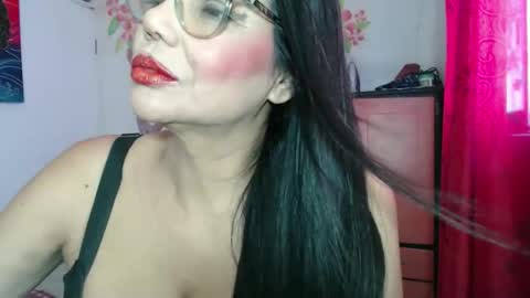 katiusca_horny2 online show from March 4, 6:58 pm