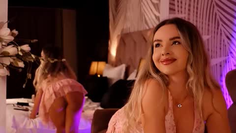 KatJolie online show from October 9, 8:29 pm