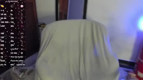 lucyfx69   INSTAGRAM online show from February 22, 7:34 am