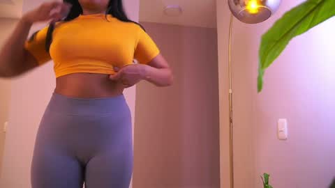 Follow me on instagram and twitter as correaktnees online show from April 4, 7:28 am