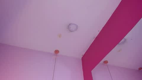 .... Katniss .... online show from February 17, 3:20 pm