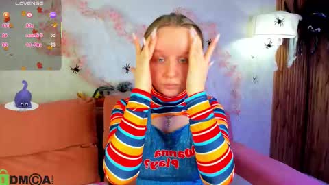 Katrina Bail online show from October 26, 1:11 am