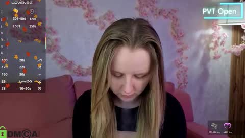 Katrina Bail online show from December 1, 12:59 am